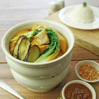 John Mayer is back with easy-listening rock with ‘80s polish on “Last Train Home”