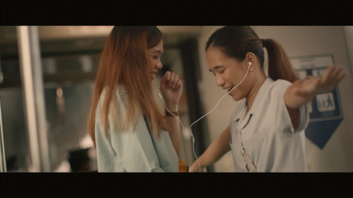 A screen clip of “Paninindigan Kita” music video, starring Pat Lasaten and Agnes Reoma